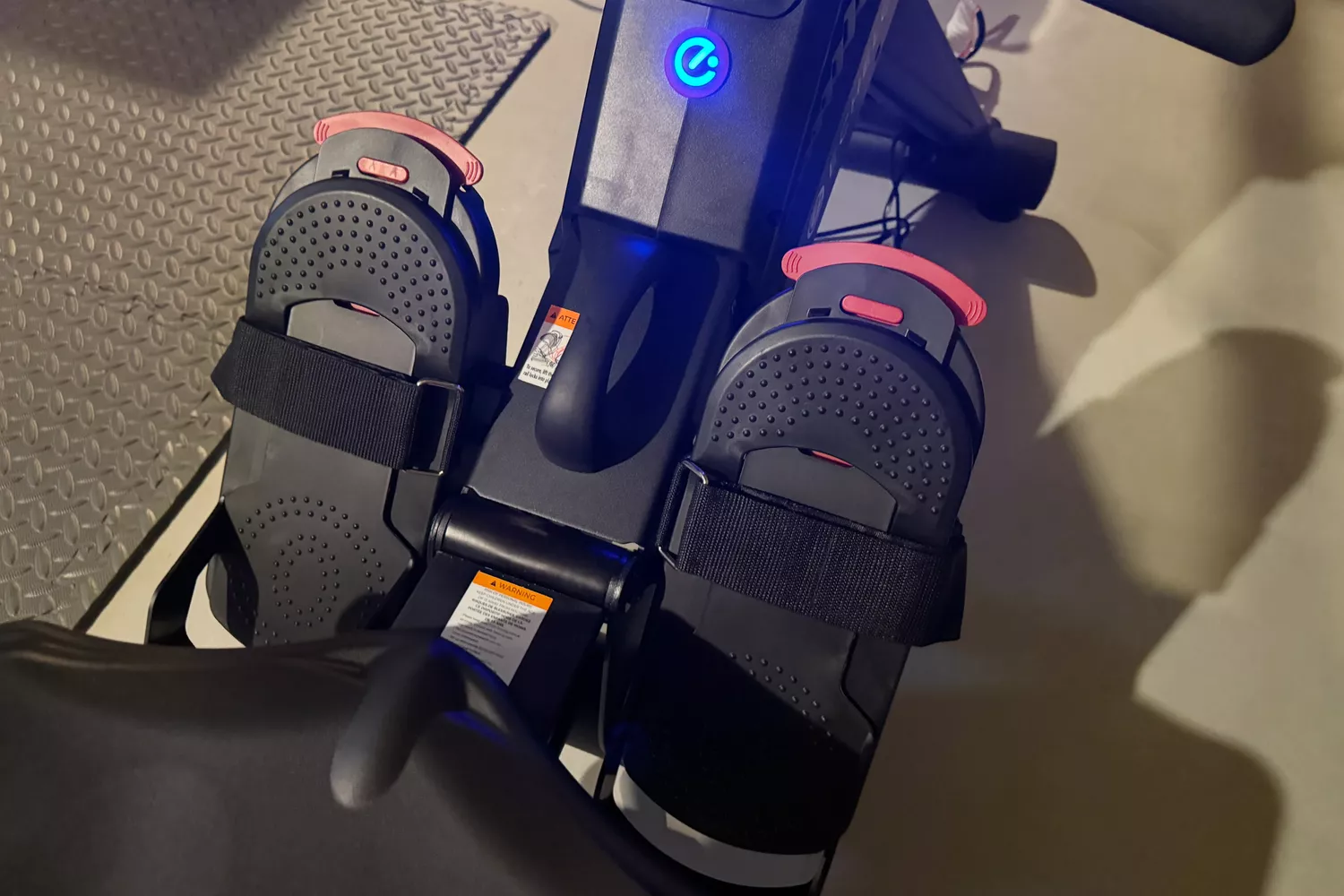Echelon ROW CONNECTED ROWING MACHINE details of the foot pedal