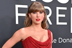 Taylor Swift arrives for the 67th Annual Grammy Awards